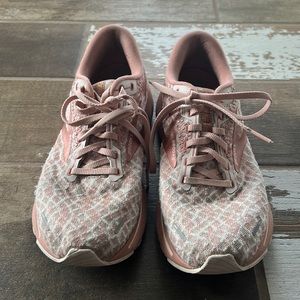 Brooks Ghost 14